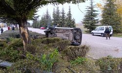 Eskişehir'de kontrolden çıkan otomobil yolda savruldu: 1 yaralı