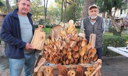Bakteri barındırmıyor, yıllarca dayanıyor: Zeytin ağacından yapılan mutfak eşyaları dikkat çekti