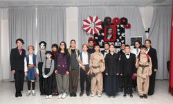 Beylikova'da öğrenciler tarafından Atatürk'ü anma programı düzenlendi