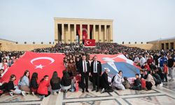 Başkan Dökmeci ve Sivrihisarlı gençlerden 10 Kasım’da Anıtkabir’e anlamlı ziyaret