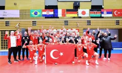 İşitme Engelliler Yaz Olimpiyatları'nda hedef final: Hentbol ve Futbol Milli takımlarının galibiyeti sürüyor