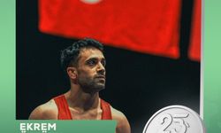 Milli güreşçi Ekrem Öztürk, gümüş madalya kazandı