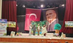 Eskişehir'de tiyatro gösterisi sonrası çocuklara fidan hediye edilecek