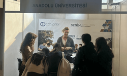 Anadolu Üniversitesi'ne İstanbul'da yoğun ilgi