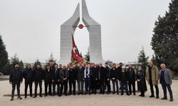 Anahtar Parti Eskişehir’den şehitlik ziyareti