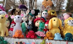 Eskişehir'de el yapımı bebekler ev ekonomisine katkı sunuyor