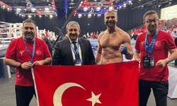 Ay yıldızlı bayrak, Abu Dhabi’de dalgalandı: Milli sporcu şampiyon oldu