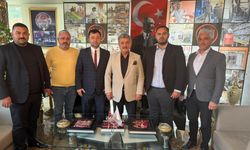 Cem Ünal, Esnaf ve Sanatkârlar Odası Başkanı Ekrem Birsen’i ziyaret etti