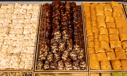 Soğuk havalarla birlikte ilgisi arttı: Doğal tatlı cevizli sucukta yoğun talep