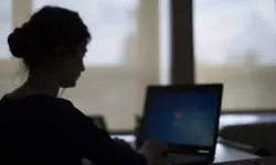 Doğum ve babalık izinlerinde köklü değişiklik: Süreler artmaya başlayacak