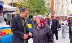 CHP'li Yalaz, halk pazarında vatandaş ve esnafla bir araya geldi