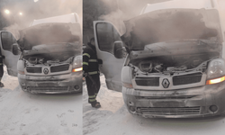 Eskişehir yolunda korkutan anlar: Ticari araç alev aldı