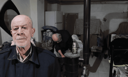 Eskişehir'de yaşlı adam yıllardır bodrum katında yaşam mücadelesi veriyor