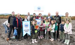 Eskişehir'de fidanlar toprakla buluştu