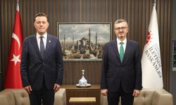 Nebi Hatipoğlu'ndan İletişim Başkanı Burhanettin Duran’a ziyaret