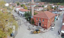 İsmetpaşa Mahalle Cami'nin bahçesi yenilendi
