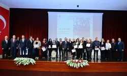 Vali Aksoy ESOGÜ'de düzenlenen Öğretmenler Günü programına katıldı