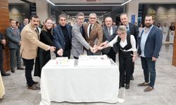 “Öğretmenlerimiz çocuklarımıza ilham veren en kıymetli yol göstericilerimizdir"