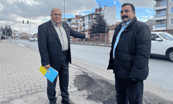 İYİ Parti'den Karayolları ve OEDAŞ’a tepki: "Eskişehir sahipsiz bırakılıyor”