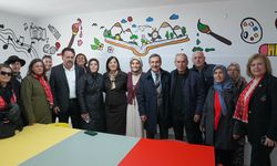 Jale Nur Süllü, Atatürk Kütüphanesi açılışına katıldı