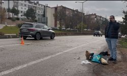 Eskişehir'de otomobilin çarptığı kadın hayatını kaybetti: Oğlu gözyaşları içinde eşyalarını topladı