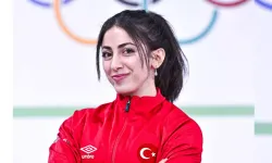 Milli Halterci Gamze Altun'dan 3 altın madalya