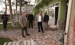 Başkan Hamamcı, İsmetpaşa Camii çevresindeki çalışmaları yerinde inceledi