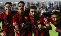 Türkiye’nin iki köklü çınarı karşı karşıya gelecek