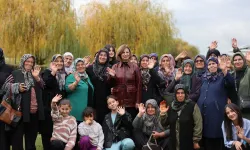 Başkan Ünlüce “Eskişehir Gezisi” kapsamında Günyüzülü kadınlarla bir araya geldi