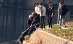 Eskişehir'de erkek şahıs Porsuk Çayı'na düştü: Vatandaş yardıma koştu