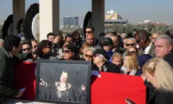 Muazzez Abacı'ya veda: Son yolculuğuna uğurlandı