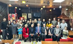 Önder Dil Eğitim Kurumları, öğretmenleri özel yemekte bir araya getirdi