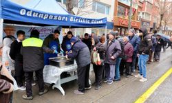 Eskişehir'de dört ayrı noktada helva ikramı