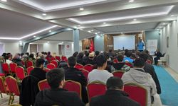 Eskişehir'de İrfan ve Medeniyet Işığında Yol Haritası Konferansı gerçekleştirildi