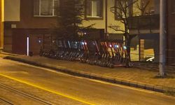 Eskişehir'de kaldırım işgali vatandaşın tepkisini çekti