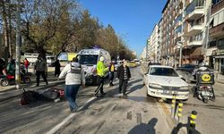 Eskişehir'de elektrikli bisiklet sürücüsü yerde sürüklendi: Kafasından yaralanan adam hastaneye kaldırıldı