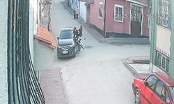 Eskişehir'de otomobil ve motosiklet çarpıştı: 2 kişi havada takla attı