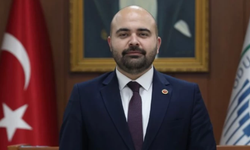 Cenk Sungur'dan eskisehir.net'e tebrik: "28 yıldır emek veren tüm basın emekçilerini kutluyorum"