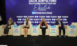 Eskişehir’de ebelik sempozyumu düzenlendi