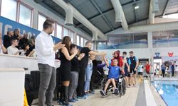 Eskişehir'de özel gereksinimli sporcular Engelsiz Kulaçlar Yarışları'nda buluştu