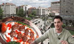 Ünlü fenomen Eskişehir'i gezdi: Balaban köftesi için bakın ne dedi?