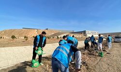 Eskişehir'de bağımlılıkla mücadele haftası kapsamında fidan dikimi gerçekleştirdi