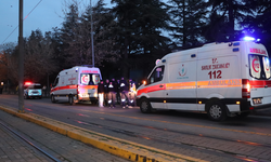 Eskişehir'de liselilerin kavgası kanlı bitti! 15 yaşındaki öğrenci bıçaklandı