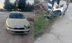 Eskişehir'de otomobil ve motorlu kurye çarpıştı!