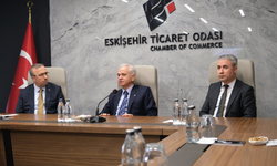 Eskişehir Ticaret Odası'na hayırlı olsun ziyaretleri sürüyor