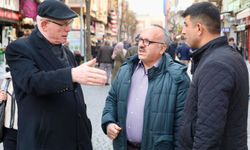 Başkan Kurt Asarcıklı'da vatandaşlarla sohbet etti