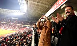 Başkan Ayşe Ünlüce’den Eskişehirspor’a şampiyonluk mesajı