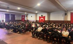 Eskişehir'de Yunus'a Yolculuk söyleşisine yoğun ilgi