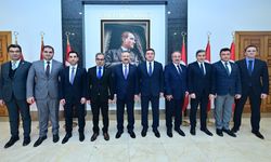 Vali Aksoy, Bursa'ya atanan Eskişehir Cumhuriyet Başsavcı Vekili Tunç Özkan ile bir araya geldi