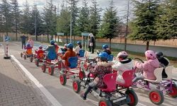 İlkokulu öğrencilerinden trafik eğitim parkı ziyareti